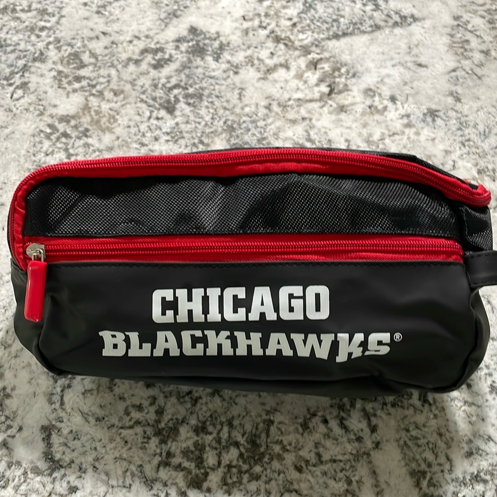 NWOT Chicago Blackhawks Toiletries Bag